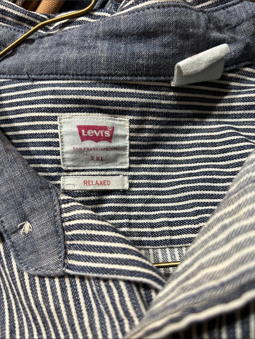 Levi's Men's Navy and White Striped Button-Down Work Shirt - Picture 3 of 4